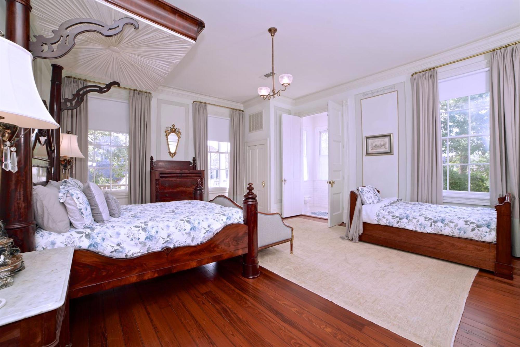 Ravenna Bed And Breakfast นัตเชซ ภายนอก รูปภาพ